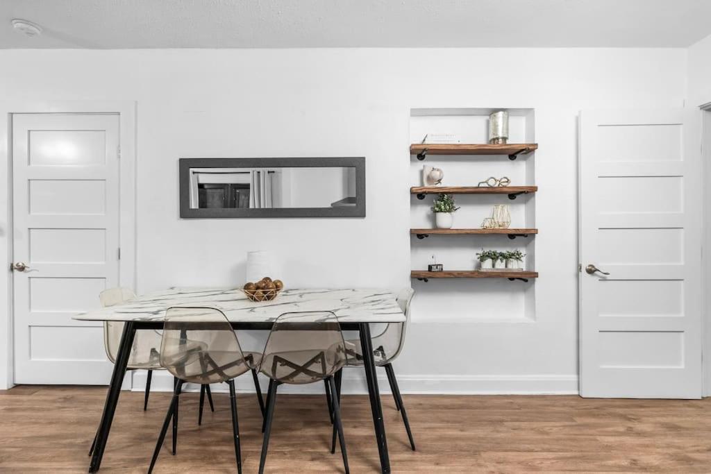 شقة Bentwood Oasis In Austin House المظهر الخارجي الصورة
